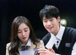 娱乐吃瓜酱恋爱瘾,揭秘恋爱瘾背后的甜蜜陷阱